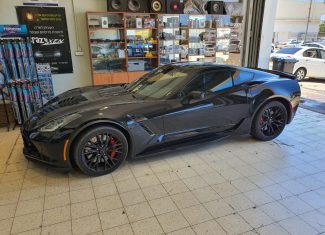 התקנת מערכת מובילאי ומערכות מיגון לקורבט חדשה.