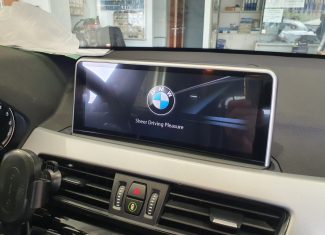 התקנת מולטימדיה ומדרכות ל BMW X1