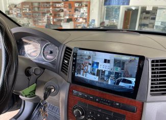 התקנת מולטימדיה אנדרואיד בג׳יפ גרנד שירוקי