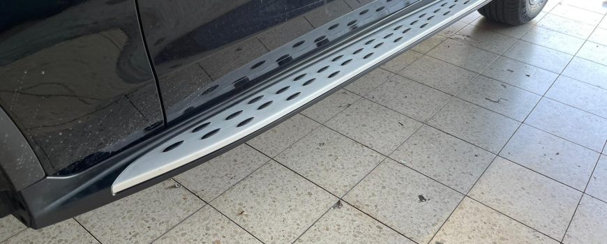 תמונה של ל: התקנת מדרכות מקוריות למרצדס GLC