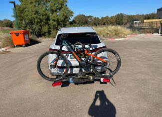 מתקן אופניים, זוגות ושלישיות לוו גרירה , דגם יעודי לאופניים חשמליות,